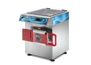 Masina pentru tocat carne, LA MINERVA, cu refrigerare, inox, 300 kg/h, 47*51*51 cm
