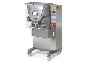 Masina pentru tocat carne, LA MINERVA, cu refrigerare, malaxor, inox, 800 kg/h, 62*75*128 cm